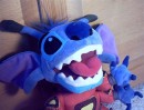 Alien Stitch 1 * 624 x 480 * (52KB)